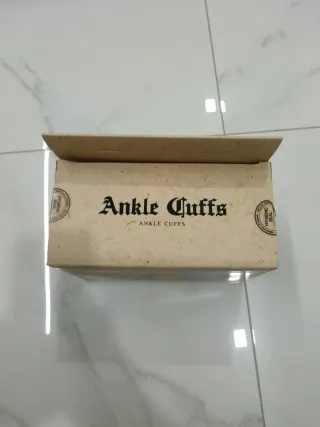 Manette per caviglia in pelle