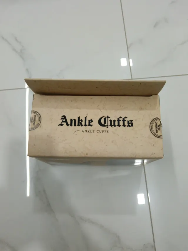 Manette per caviglia in pelle