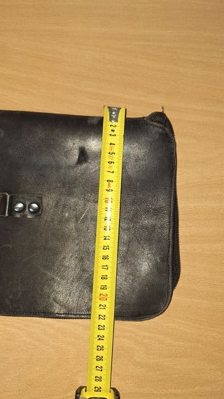 Funda para cañas de pescar de piel