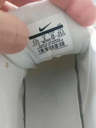 Nike Air Max 1 Triple White Gum T39