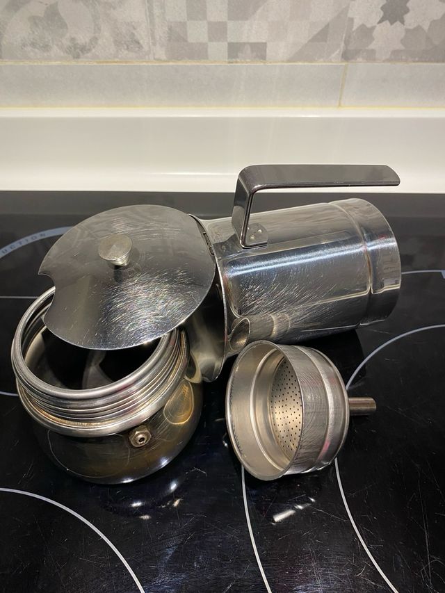Cafetera italiana de acero inoxidable