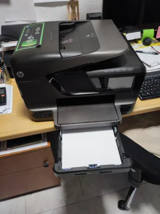Impresora HP Officejet Pro 8600 Plus