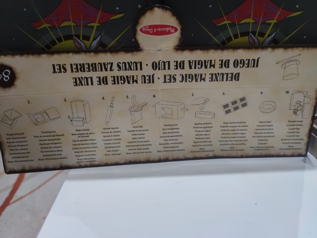 Juego de magia de madera