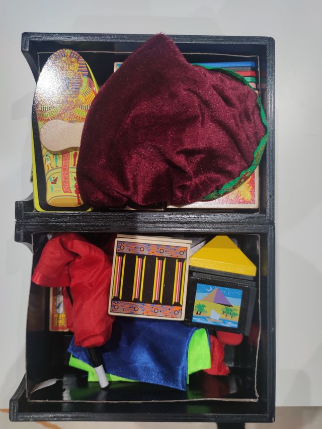 Juego de magia de madera