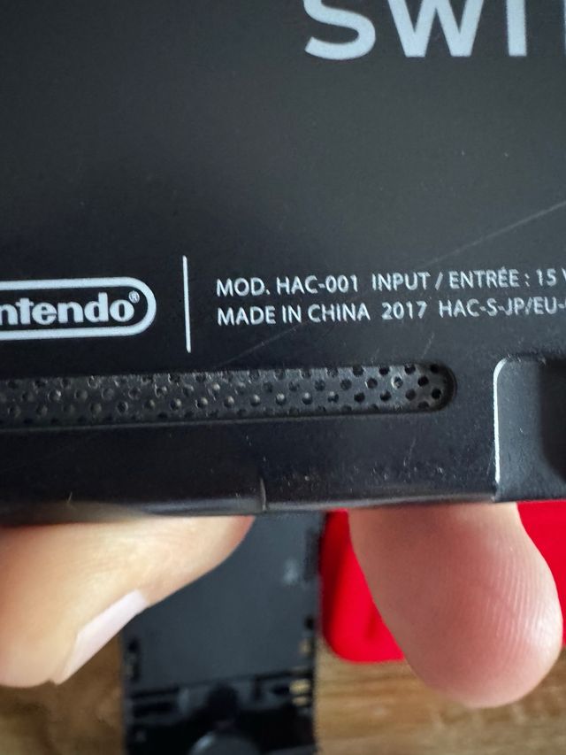 Nintendo Switch V1 2017 XAJ700190