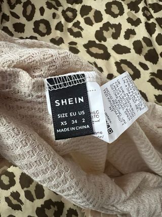 Body de tirantes con flores