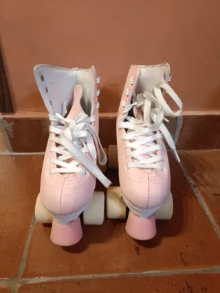 Patines de 4 ruedas rosas Oxelo talla 34.