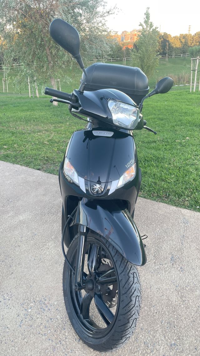 Peugeot  Tweet 125 2023