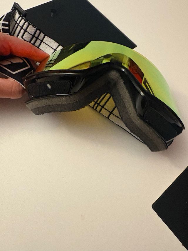 Gafas de esquí para sol y nubes