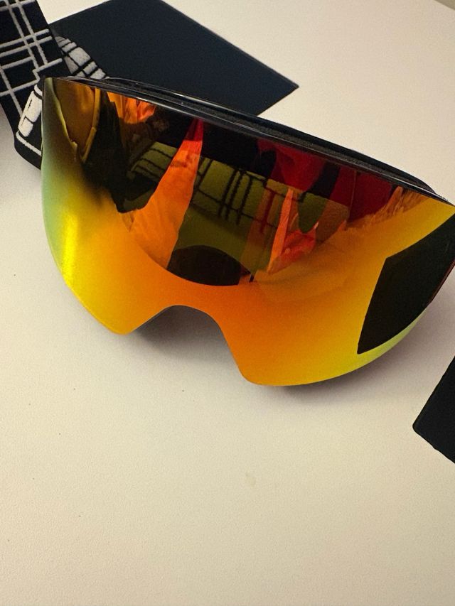 Gafas de esquí para sol y nubes