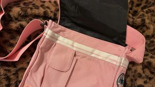 Bolso bandolera Converse rosa