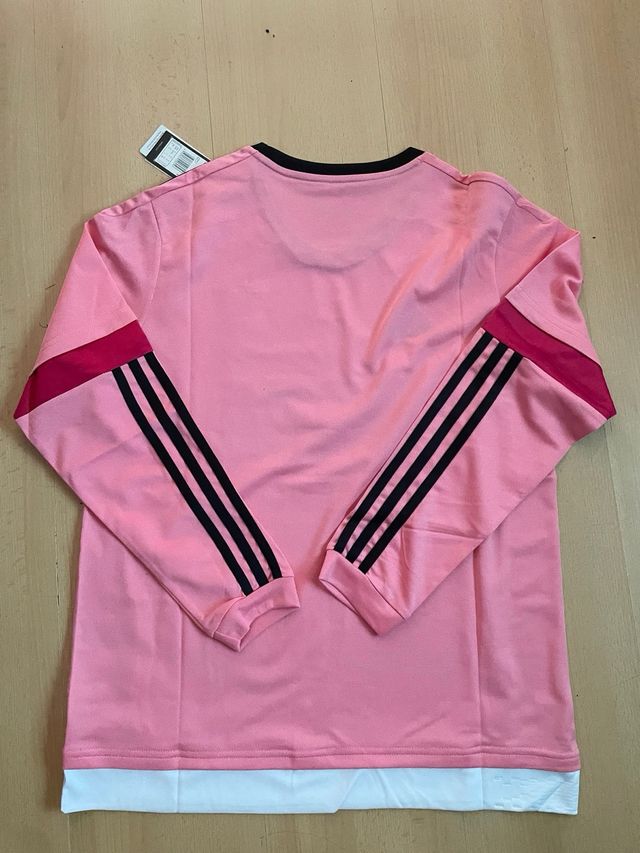 camiseta retro de la Juventus rosa