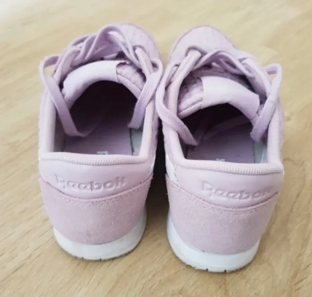 Tenis Reebok rosas y blancos