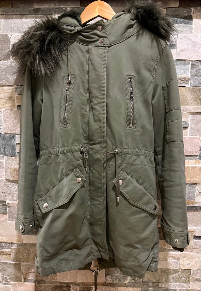 Parka verde militar con forro desmontable