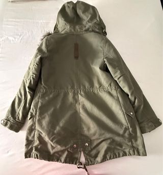 Parka verde militar con forro desmontable