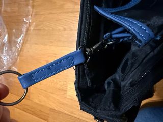 Borsa a tracolla Carpisa Go nera