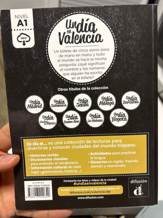 Un día en Valencia: Un día, una ciudad, una his...