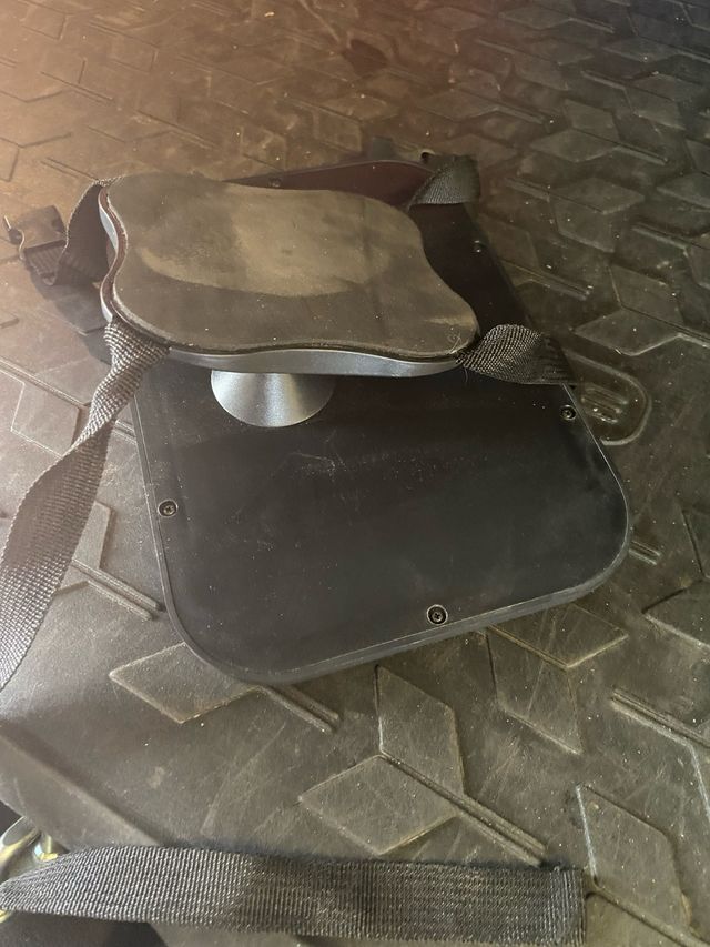 Espejo retrovisor para vigilar bebés desde el cond