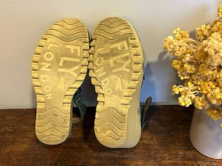 Sandalias FLY London Plataforma Verde Talla 40