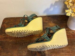 Sandalias FLY London Plataforma Verde Talla 40