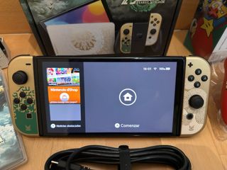 Nintendo Switch OLED Ed. Zelda + 2 juegos.