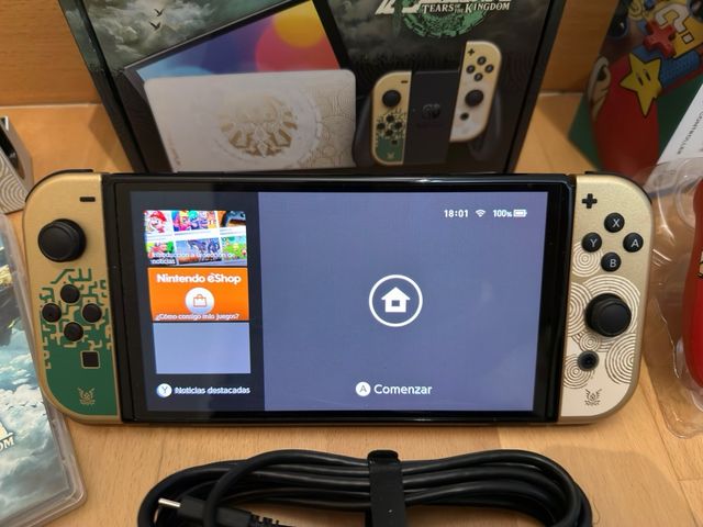 Nintendo Switch OLED Ed. Zelda + 2 juegos.