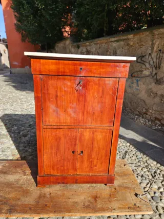 Secretaire antico in legno e marmo