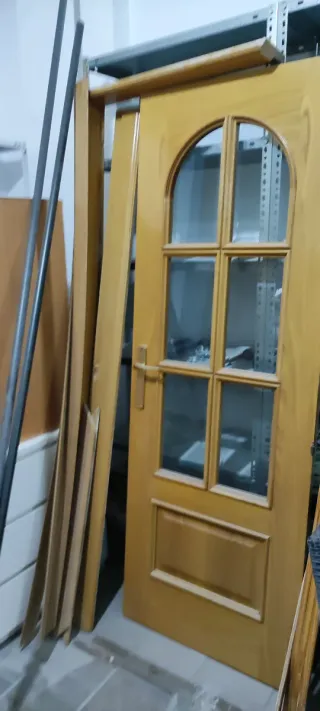 Puertas de interior de madera con cristales (2)