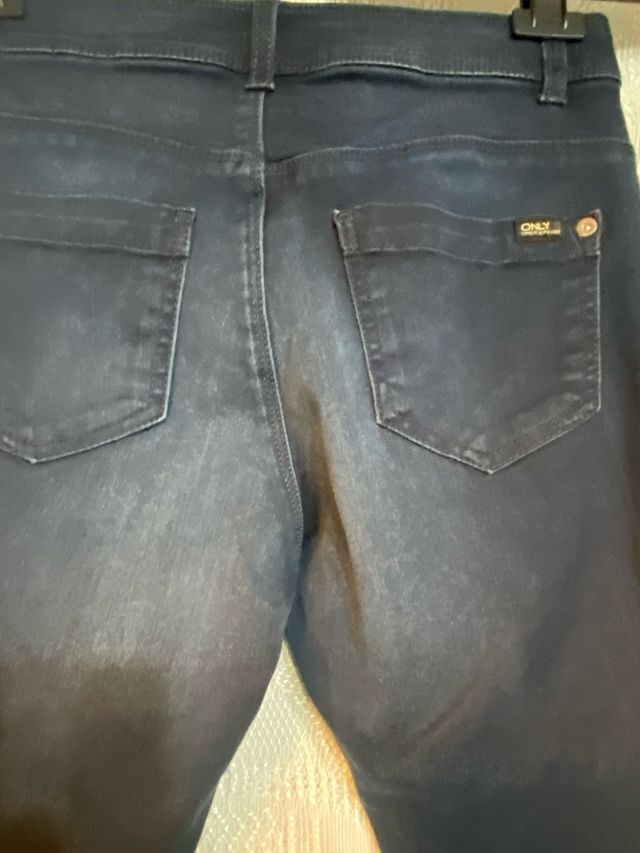 Vaqueros piratas Only mujer