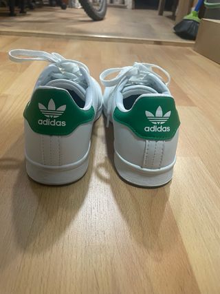 Zapatillas Adidas Blancas y Verdes