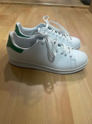 Zapatillas Adidas Blancas y Verdes