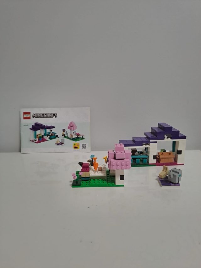 Lego Minecraft El Santuario de Animales y establo