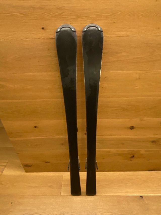 Esquís Nórdica Dobermann Spitfire 140 cm