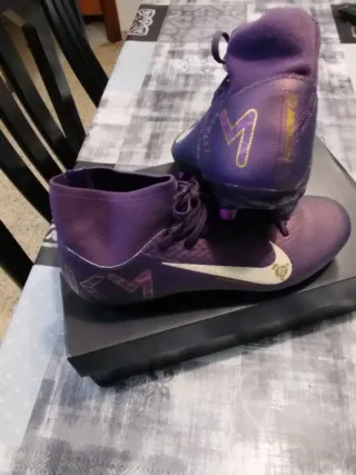 Botas Fútbol Nike Mercurial Mbappe Talla 39