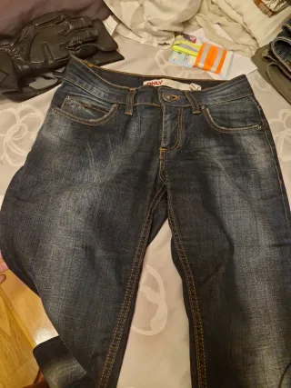 Pantalón vaquero ONLY mujer talla 34