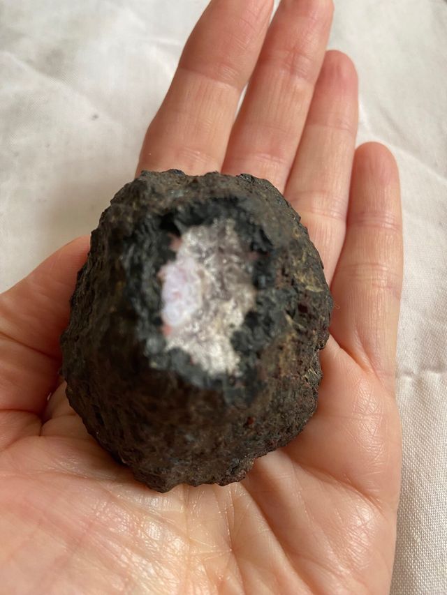 Drusa amatista natural