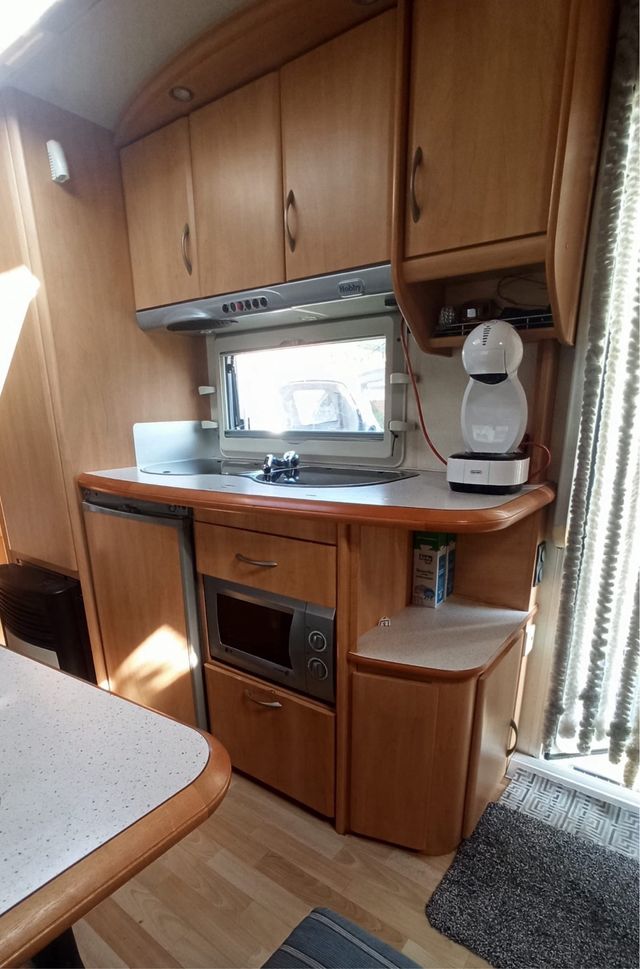 Caravana Hobby Deluxe 3 ambientes