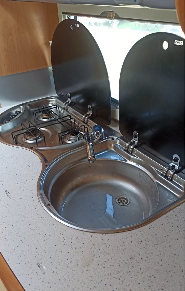 Caravana Hobby Deluxe 3 ambientes