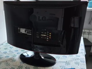 Monitor LG FLATRON M227WD 22"