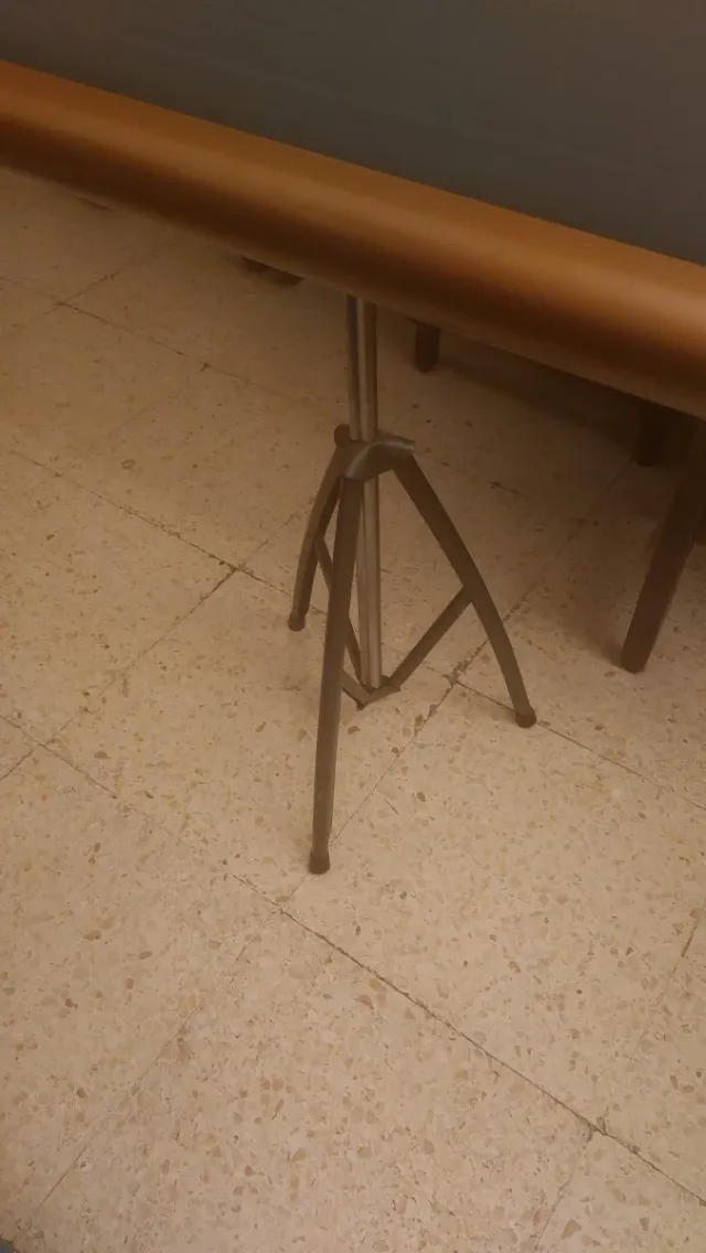 Pantalla de Proyección Antigua