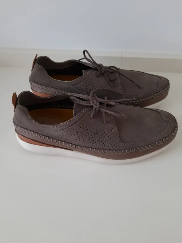 Zapatos Clarks Hombre Talla 41 .5 marron