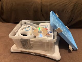 Nintendo Wii + Accesorios y Juegos