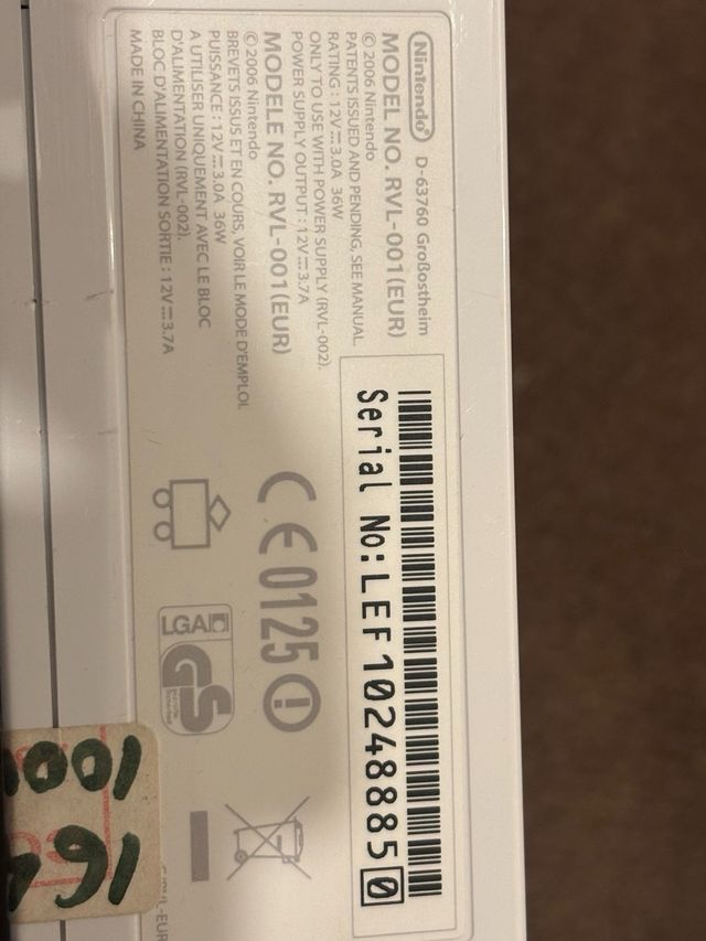 Nintendo Wii + Accesorios y Juegos