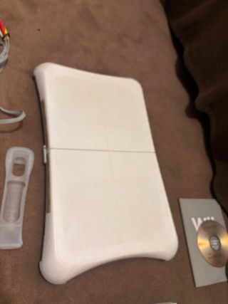 Nintendo Wii + Accesorios y Juegos