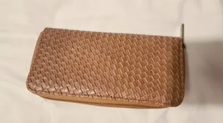 Cartera monedero Misako marrón trenzada