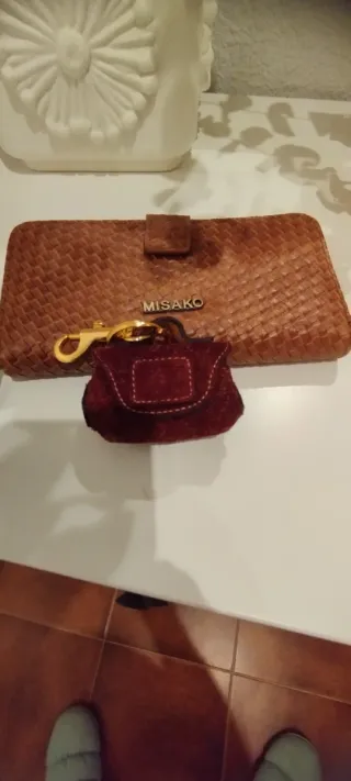 Cartera monedero Misako marrón trenzada