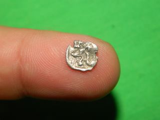 Obol Griego de plata Mysia Kyzikos atun y jabali