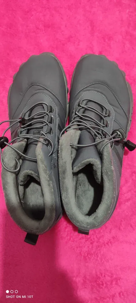 Botas de hombre grises forradas