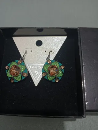 Pendientes Guess Flor Dorados y Verdes