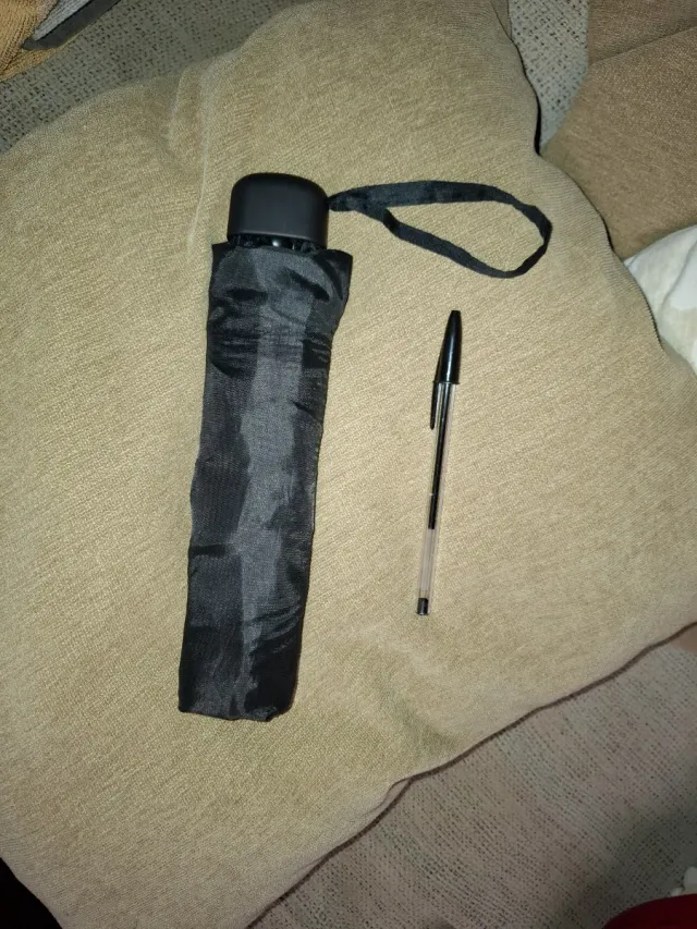 Paraguas plegable negro